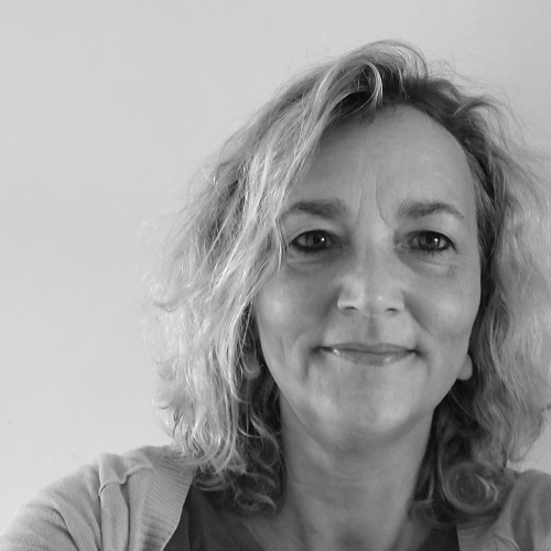 Suzanne Mol